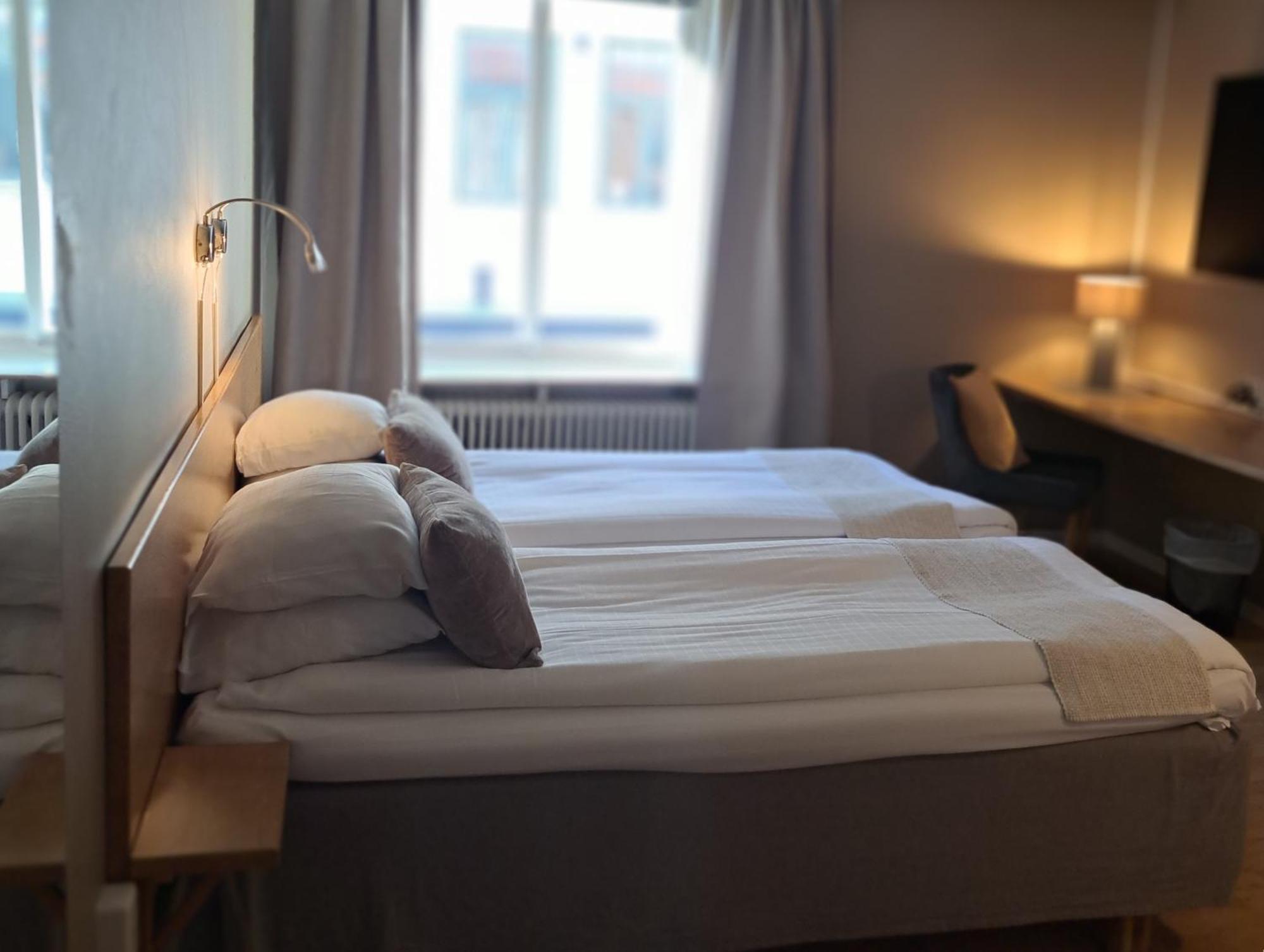 Hotell Radhuset Lidköping Exterior foto